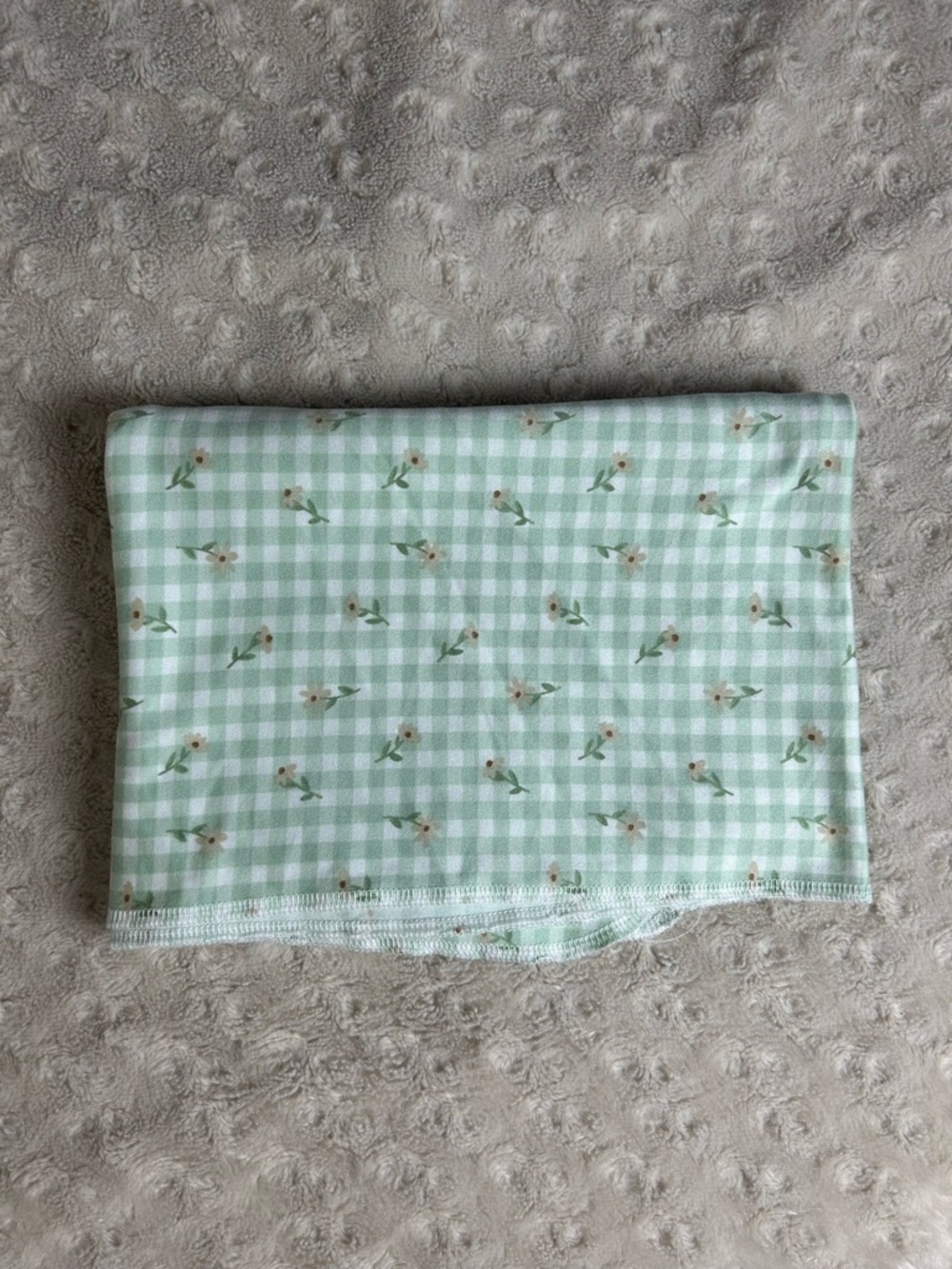Tahari Gingham Plaid Floral Baby Blanket Stretchy Thin Green White Yellow Flower
